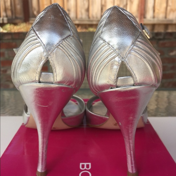 BCBG Heels. - Picture 5 of 8